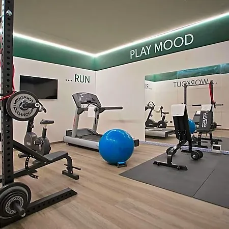 Moody Smart & Comfy 3*