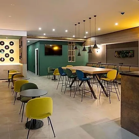 Szálloda Moody Smart & Comfy 3*