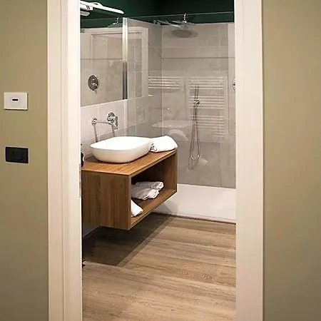 Hotel Moody Smart & Comfy 3*